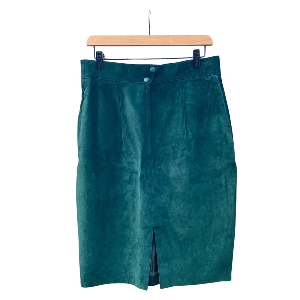 Danier | Suede Leather 🌲 Forest Green Skirt With Front Slit